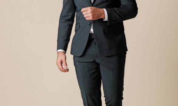 kostuum wol stretch € 229,90