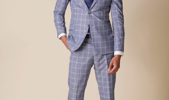 kostuum € 259,90,-