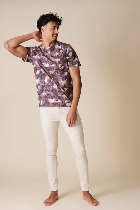 t-shirt € 29,99<br/>jeans € 79,95